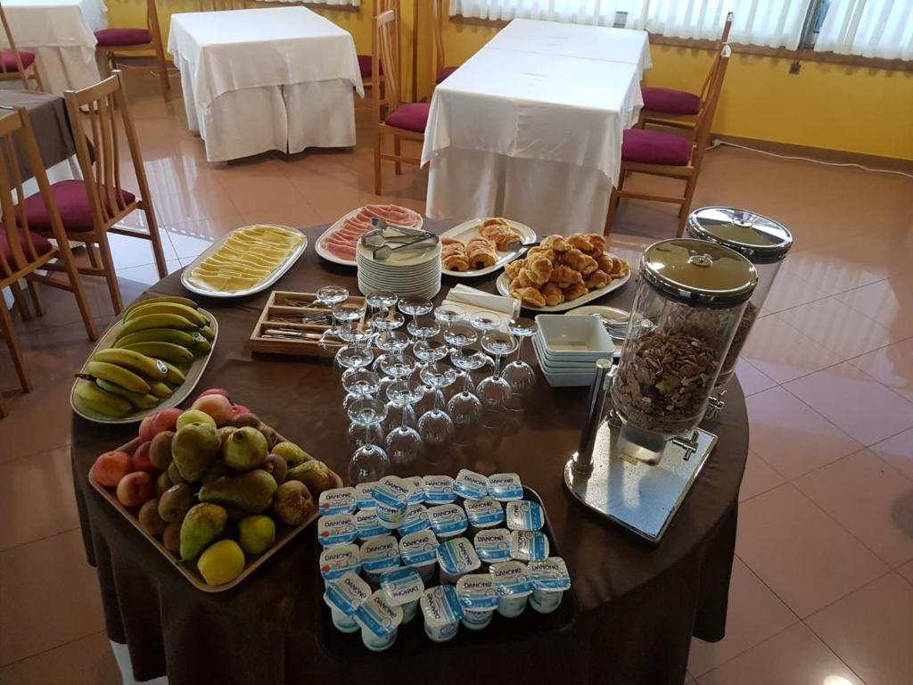 Jídlo v hotelu nebo okolí