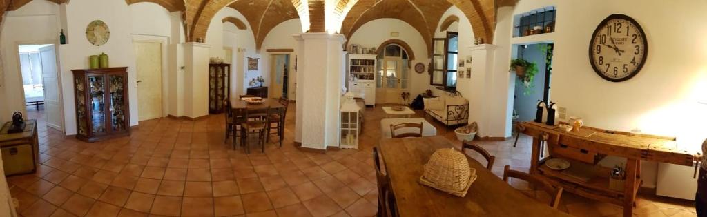 A seating area at Podere Casa Bianca