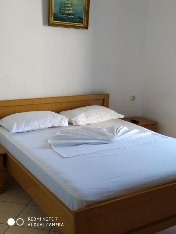 Postel nebo postele na pokoji v ubytování Hotel Chicago