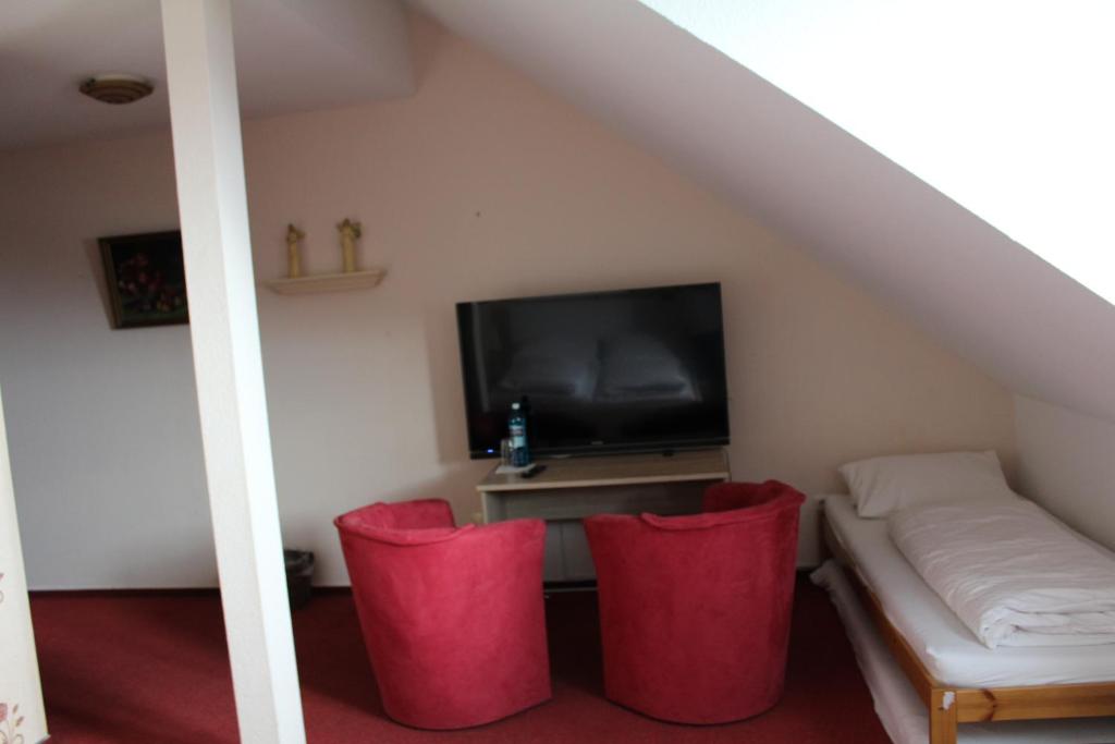 Hotel Gardenia - Family Room With Bath