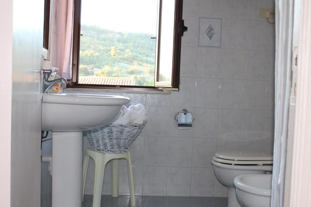 A bathroom at Affittacamere Piagge