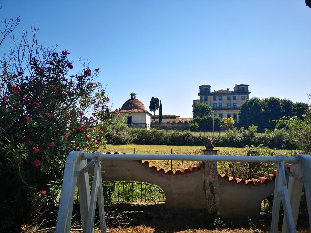 Vonkajšia záhrada v ubytovaní Villa Artemisia