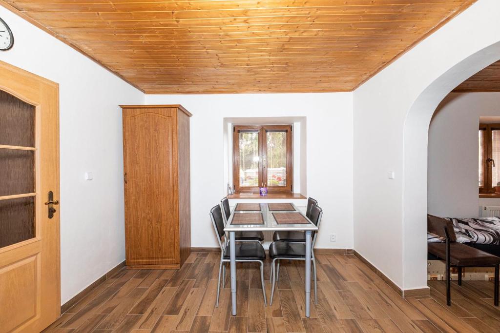 Fotografie z fotogalerie ubytování Apartmány Pod Řípem v destinaci Roudnice nad Labem