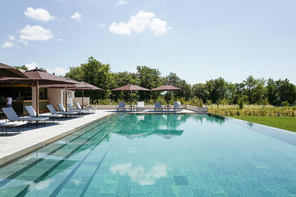Basen w obiekcie Il Borro Relais & Châteaux lub w pobliżu