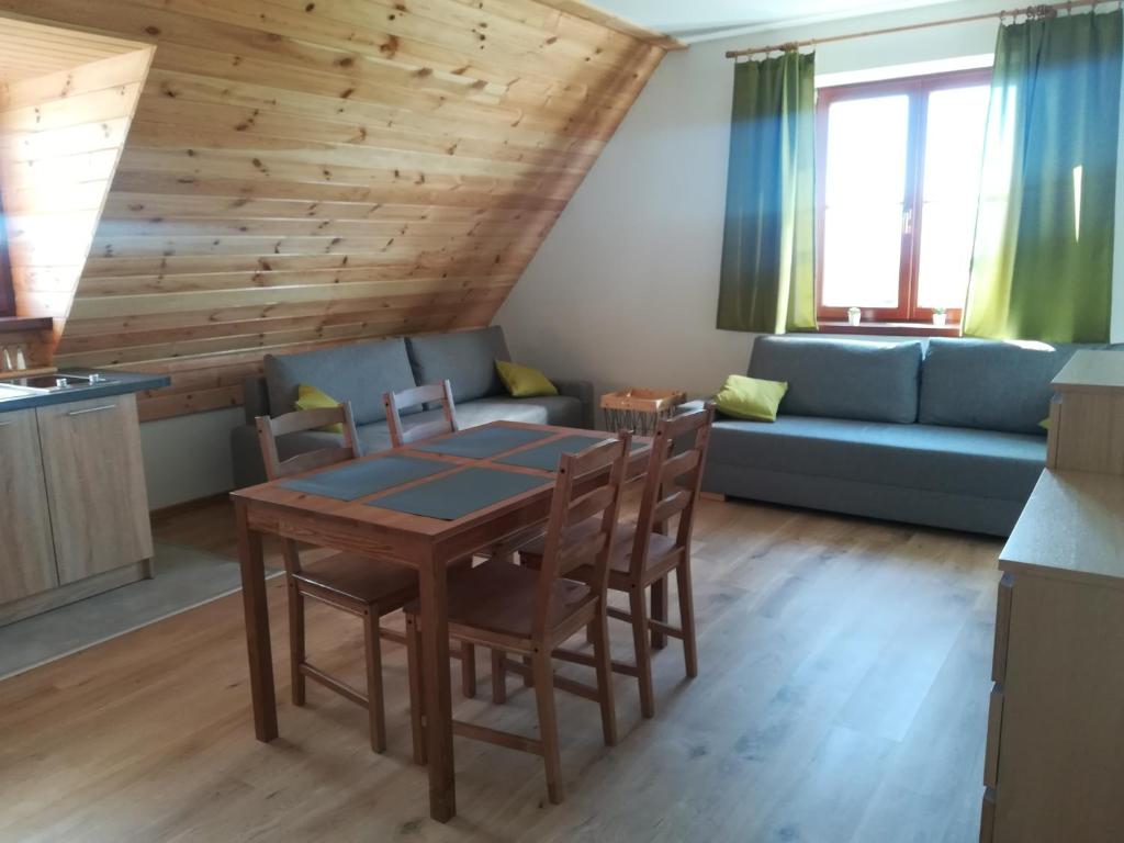 Pod Kasztanami - Family Studio