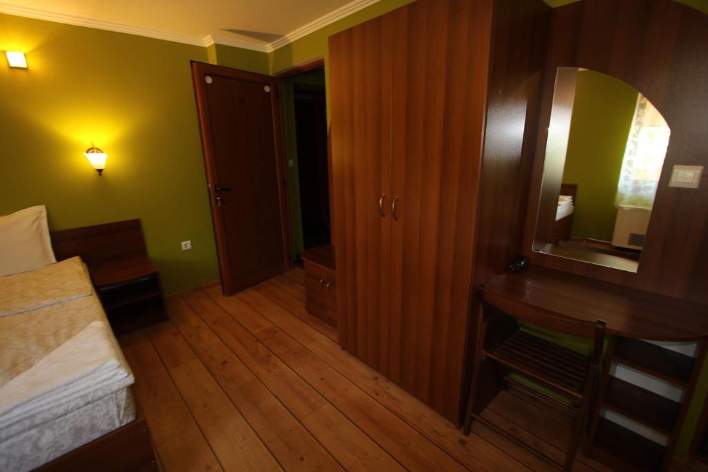 Postel nebo postele na pokoji v ubytování Къща за гости Джая