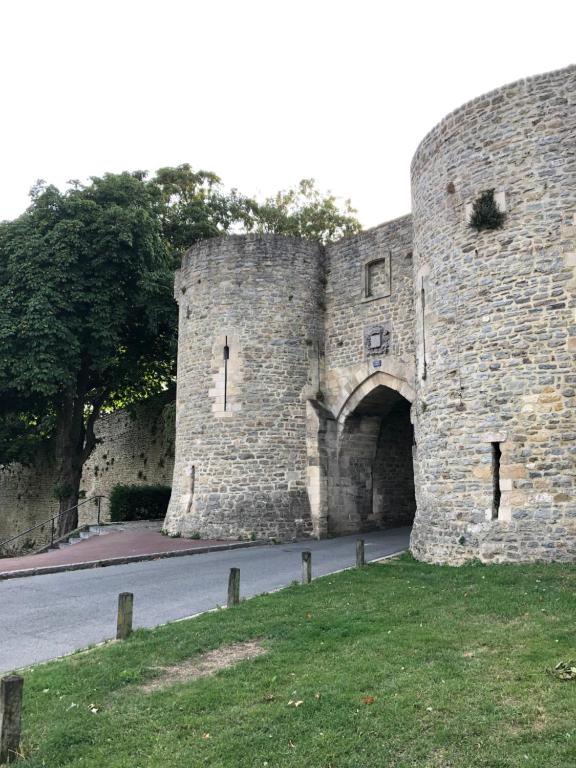 Gallery image of Face aux remparts in Boulogne-sur-Mer