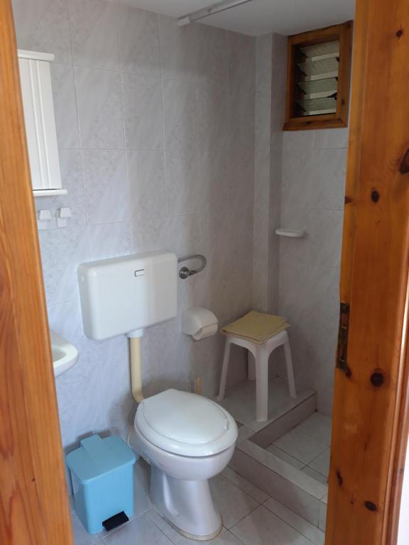 Koupelna v ubytování Koutadelias rooms