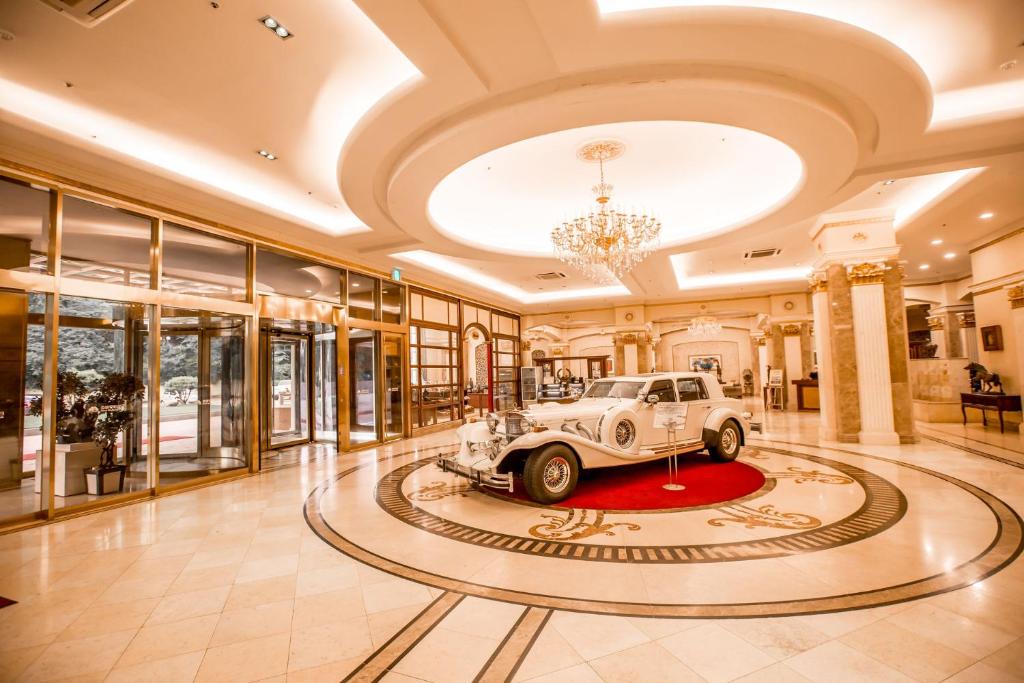 a car in the lobby of a mansion at Mudeung Park Hotel in Gwangju