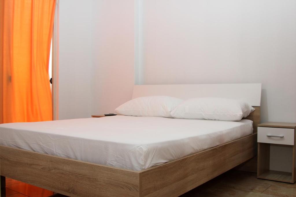 Fiqe rental - Image 2