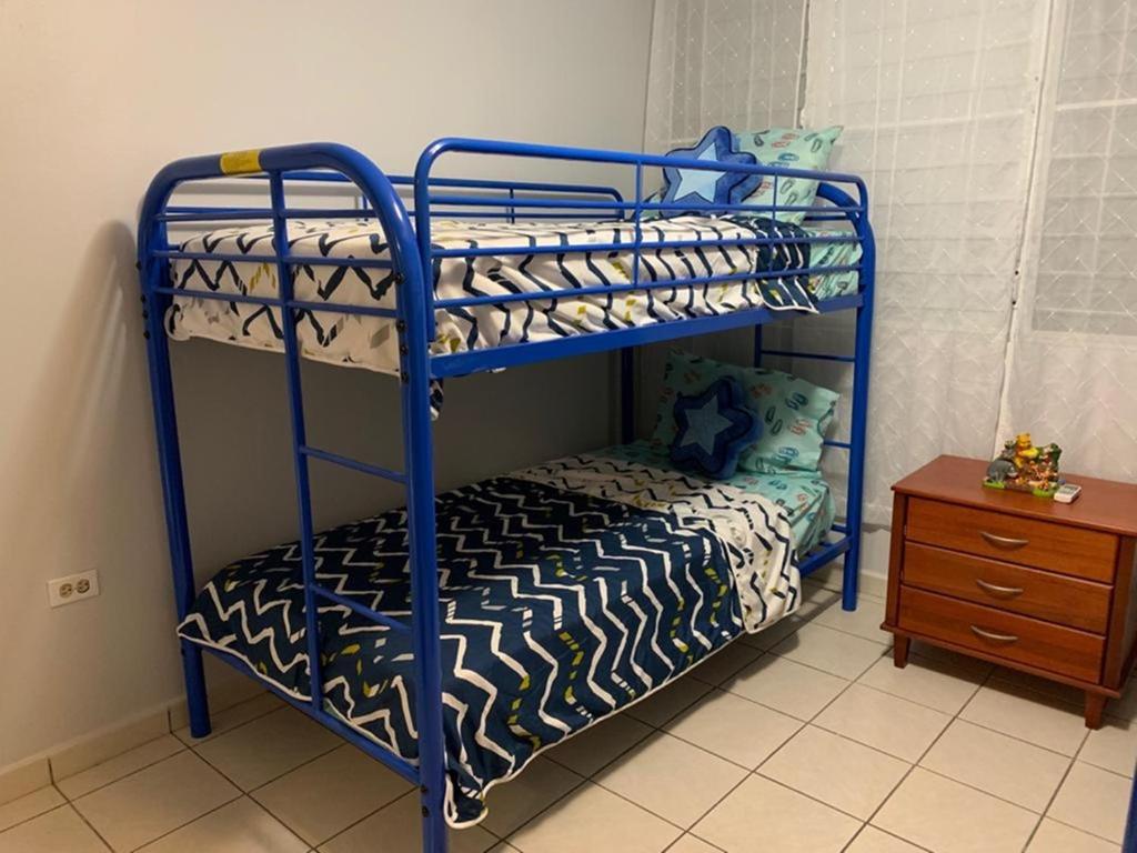 Postel nebo postele na pokoji v ubytování Los Pinos House