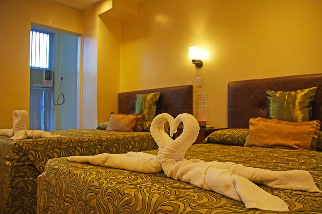 Fj Manila Hotel - Camera Familiare