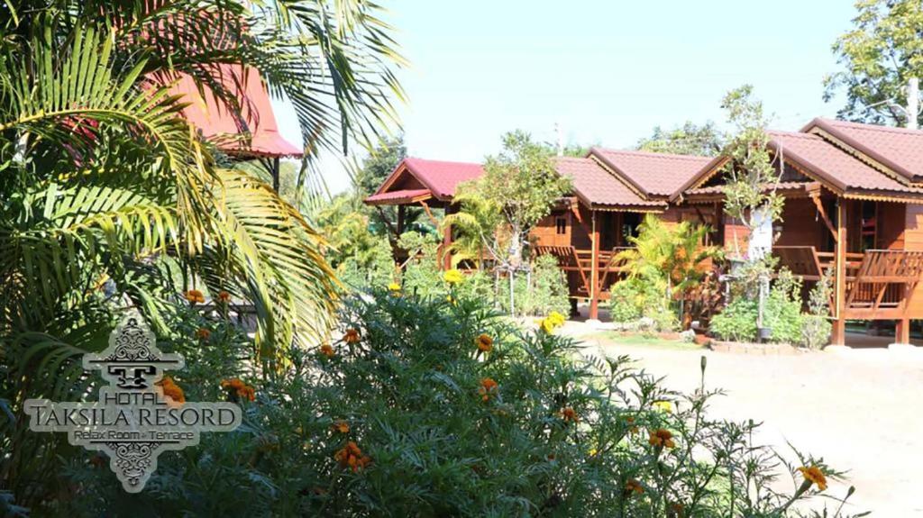 Zahrada ubytování Taksila Resort ฏักร์ศิลารีสอร์ท