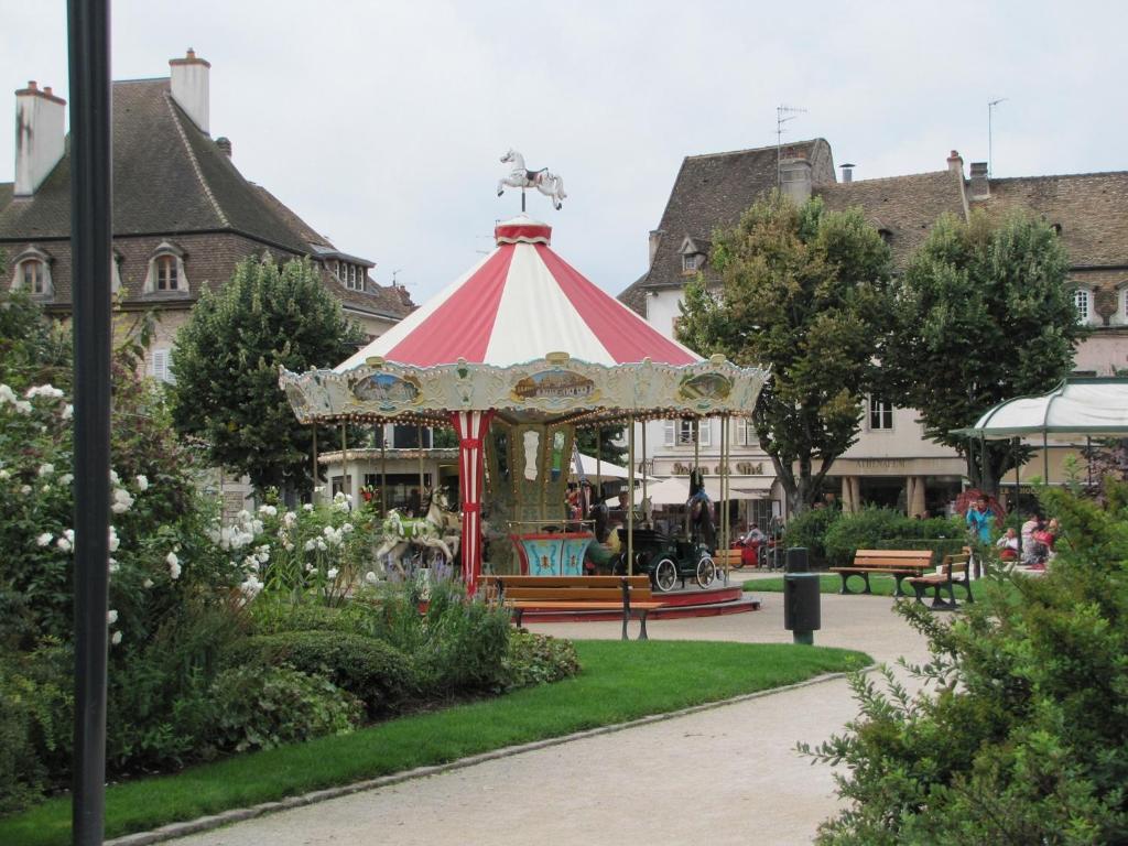 Fotografie z fotogalerie ubytování L'Appartement v destinaci Beaune