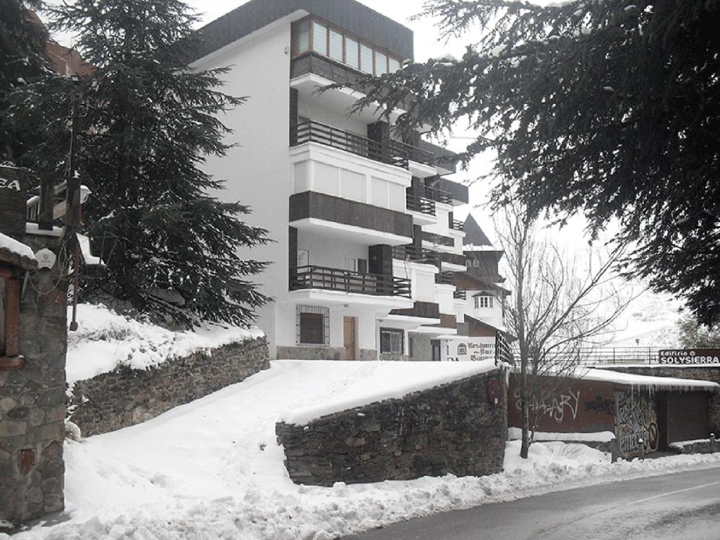 Apartamentos Sol y Sierra 4/6 Pax. Asn (España Sierra Nevada ...
