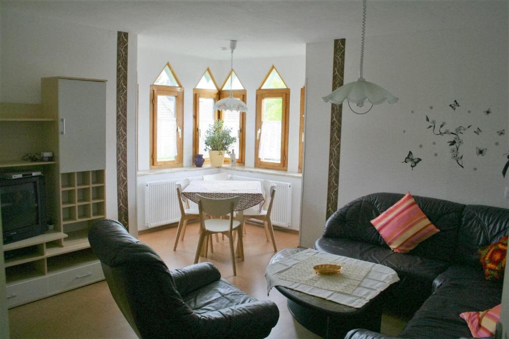Ferienwohnung Nissle - Apartamento Con Vista Al Jardín