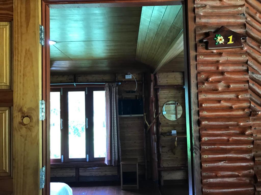 Fotografie z fotogalerie ubytování Pru Valley Thaley Tai Resort v destinaci Ban Don Phlap (1)