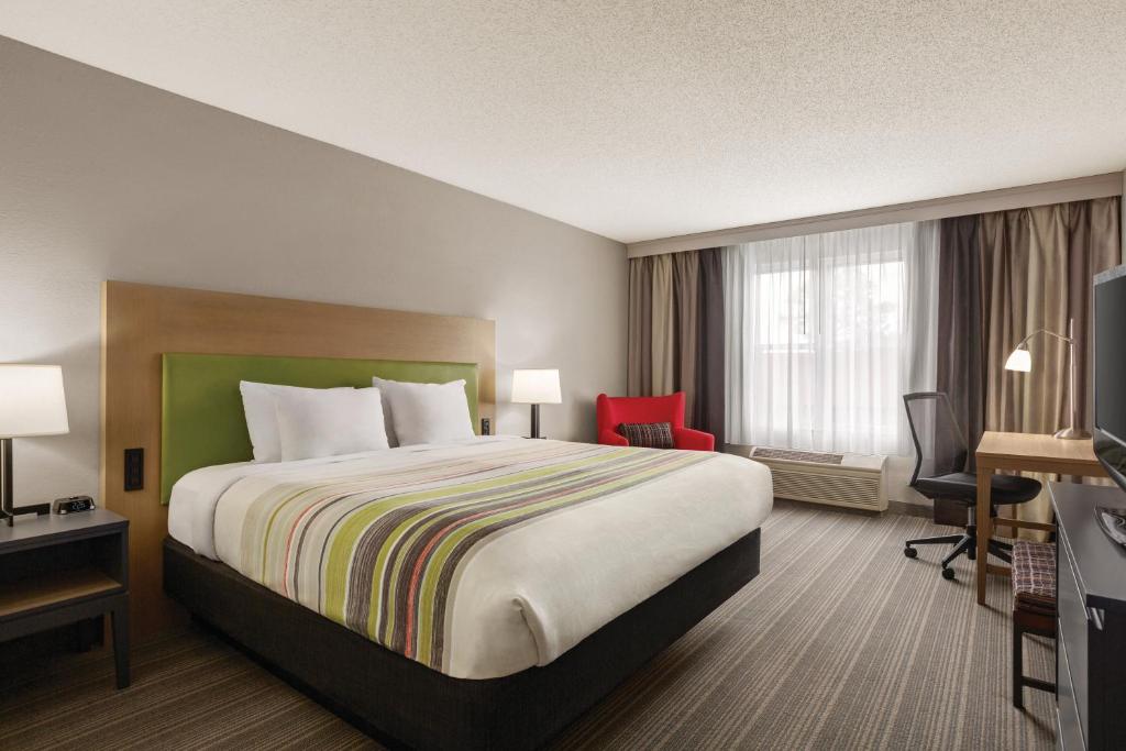 Country Inn & Suites by Radisson, Beaufort West, SC - Habitación Con Cama Extragrande - No Fumadores