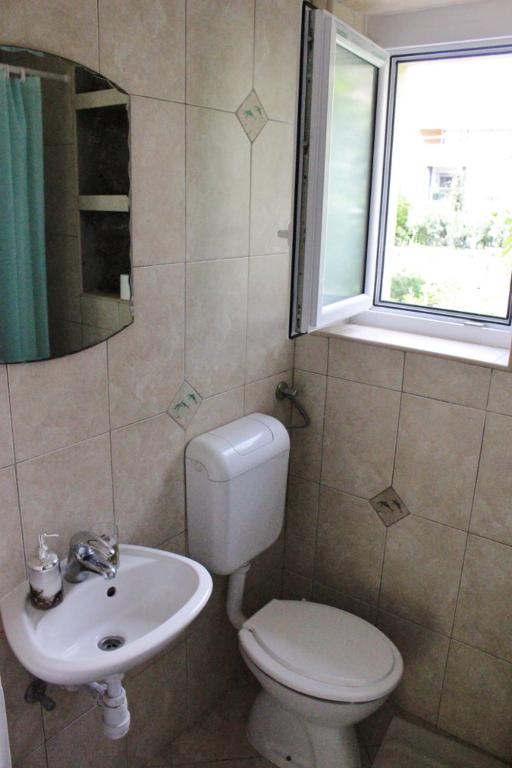 Koupelna v ubytování Rooms Marana