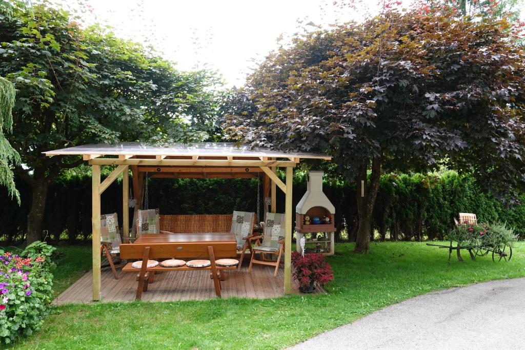 Zahrada ubytování Ferienwohnung Grießer