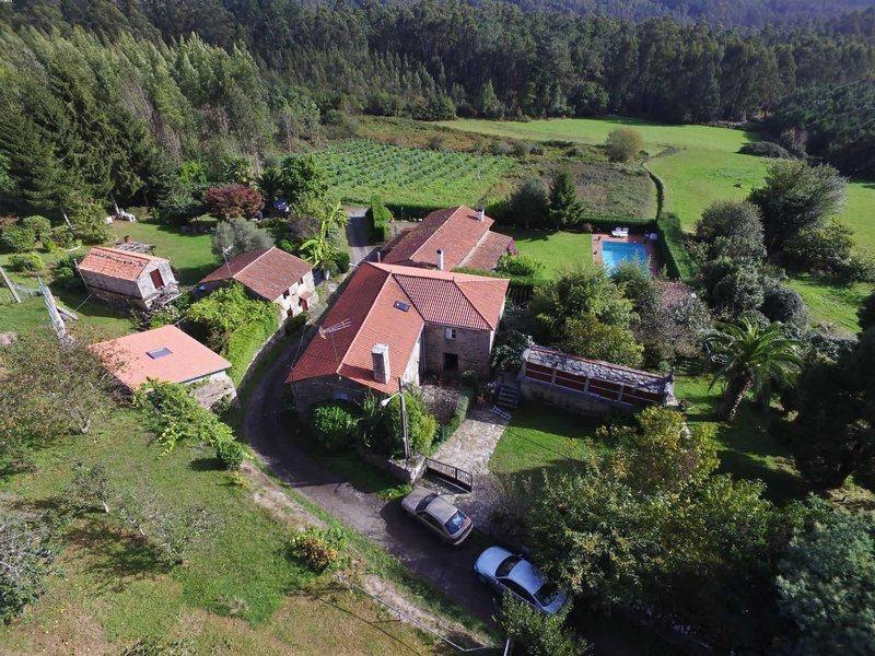 an aerial view of a house with a swimming pool at Casa Labazá in Villarmayor