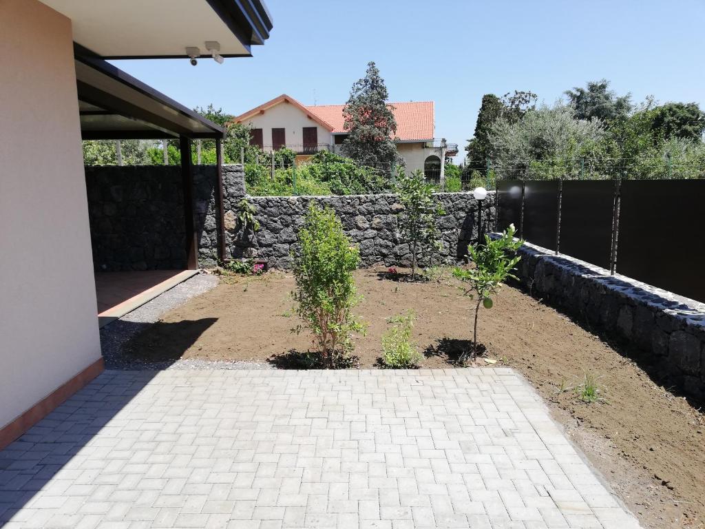 Vonkajšia záhrada v ubytovaní L'elicriso B&B