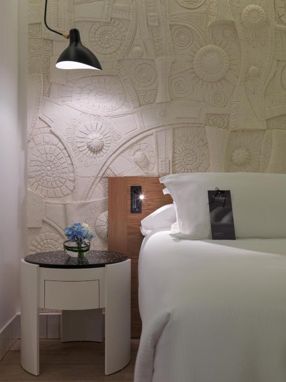 H10 Atlantic Sunset - Junior Suite Privilege (3 Adults + 1 Child)