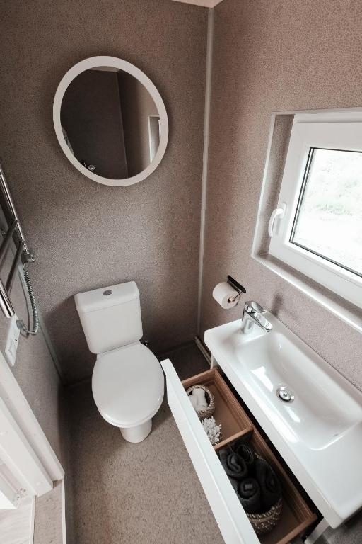 333 CAMPING PARK - Cottage (4 Adults)