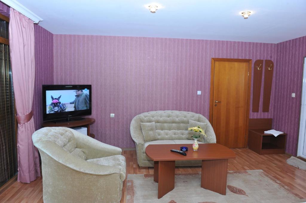 Posezení v ubytování Eros Motel