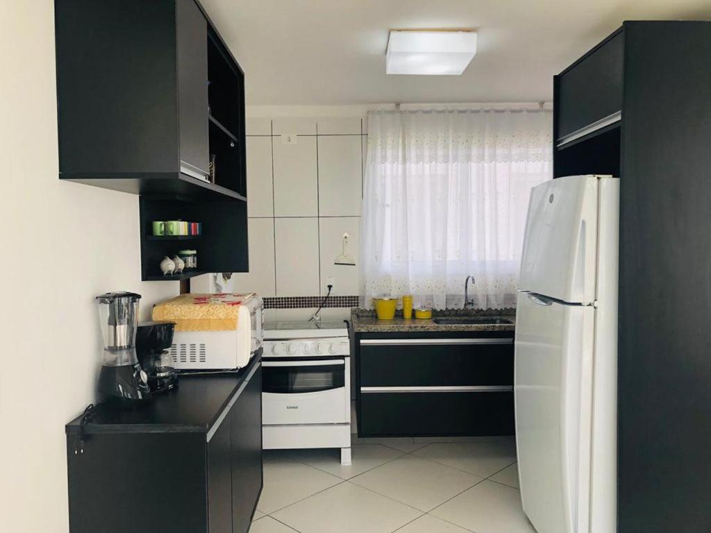  Casa ALTO PADRÃO - 12 Pessoas