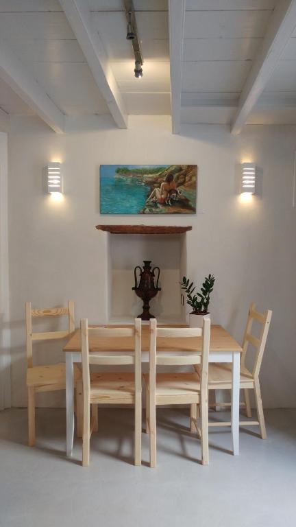 Fotografie z fotogalerie ubytování Amaranti House n Art v destinaci Mandrákion