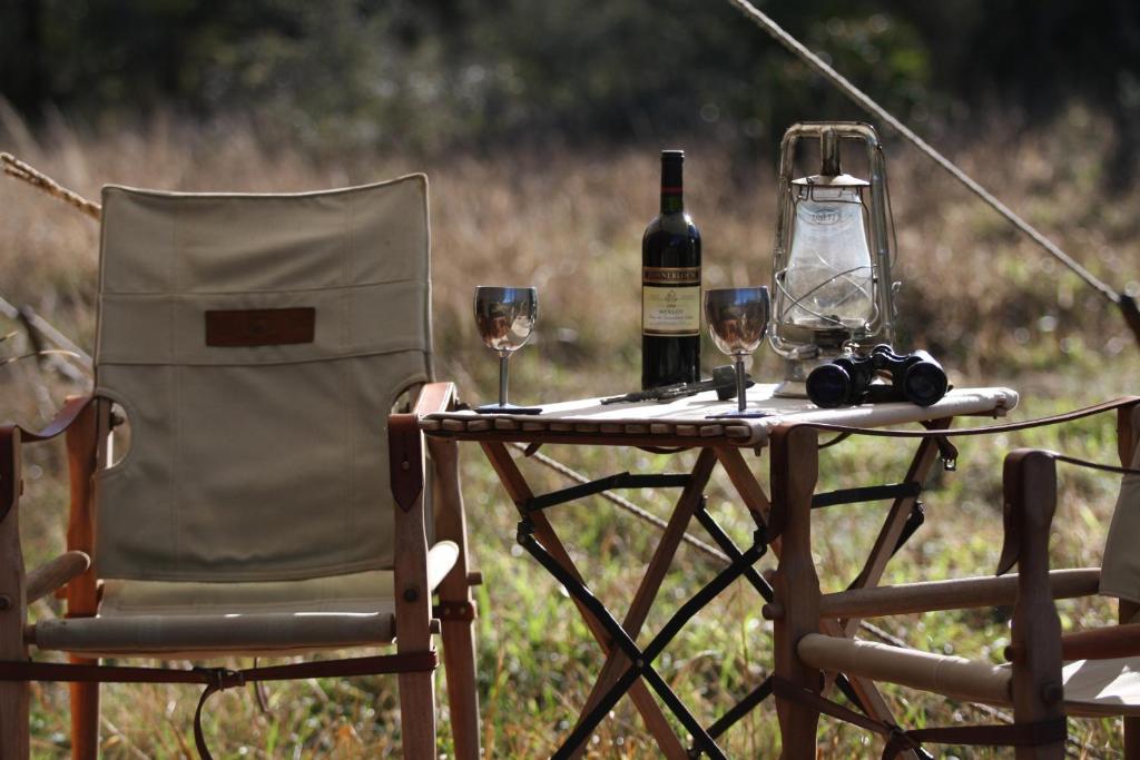 Nápoje v ubytování Quatermain's 1920's Safari Camp – Amakhala Game Reserve
