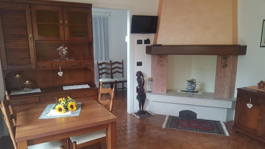 A kitchen or kitchenette at Agriturismo Terra E Sole