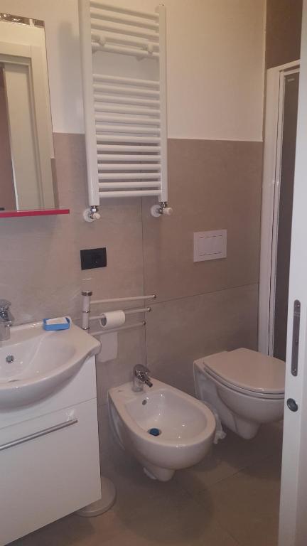 A bathroom at Agriturismo Terra E Sole