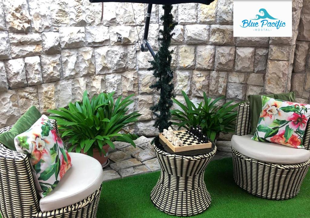 Posezení v ubytování Hostal Blue Pacific
