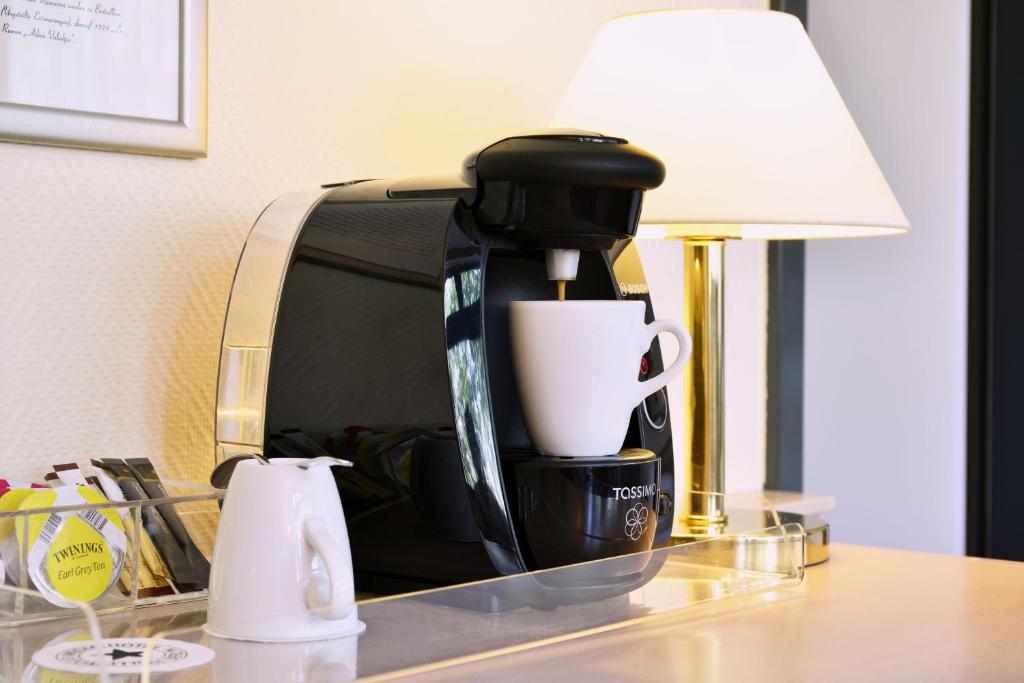 Hollywood Media Hotel am Kurfürstendamm - Resim 45