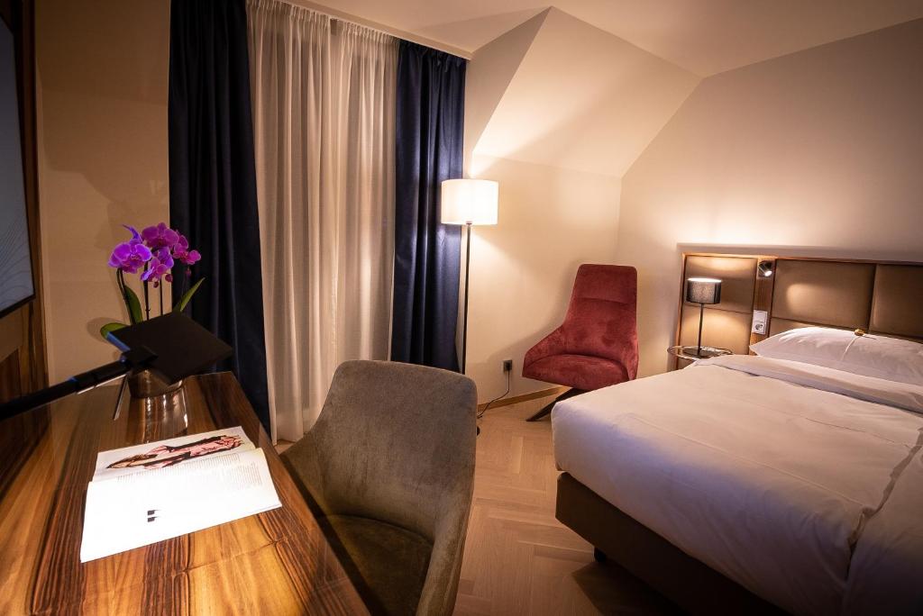 EST Residence Schönbrunn Vienna - Apartments - 8