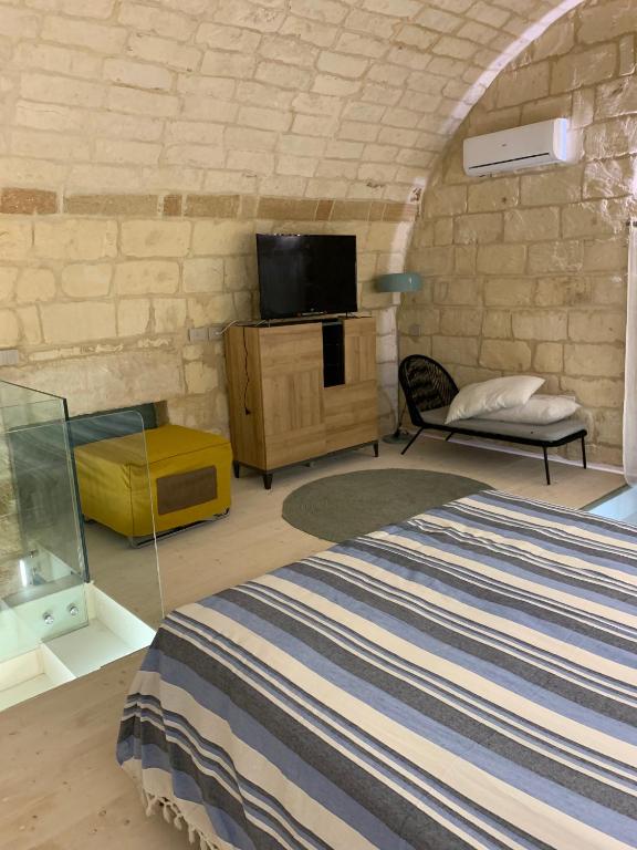 Bianco Mare - One-Bedroom Apartment