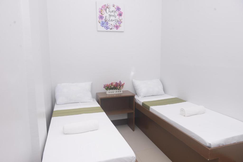 Mt Moriah Inn and Resto - Habitación Gemela Estándar Con Baño Compartido