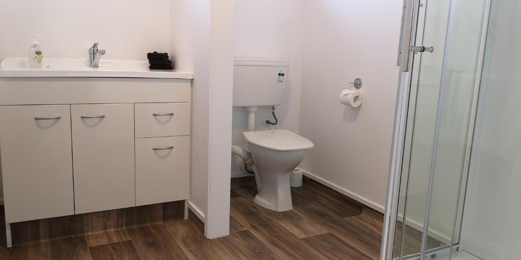 Colonial Lodge Motel - Resim 39