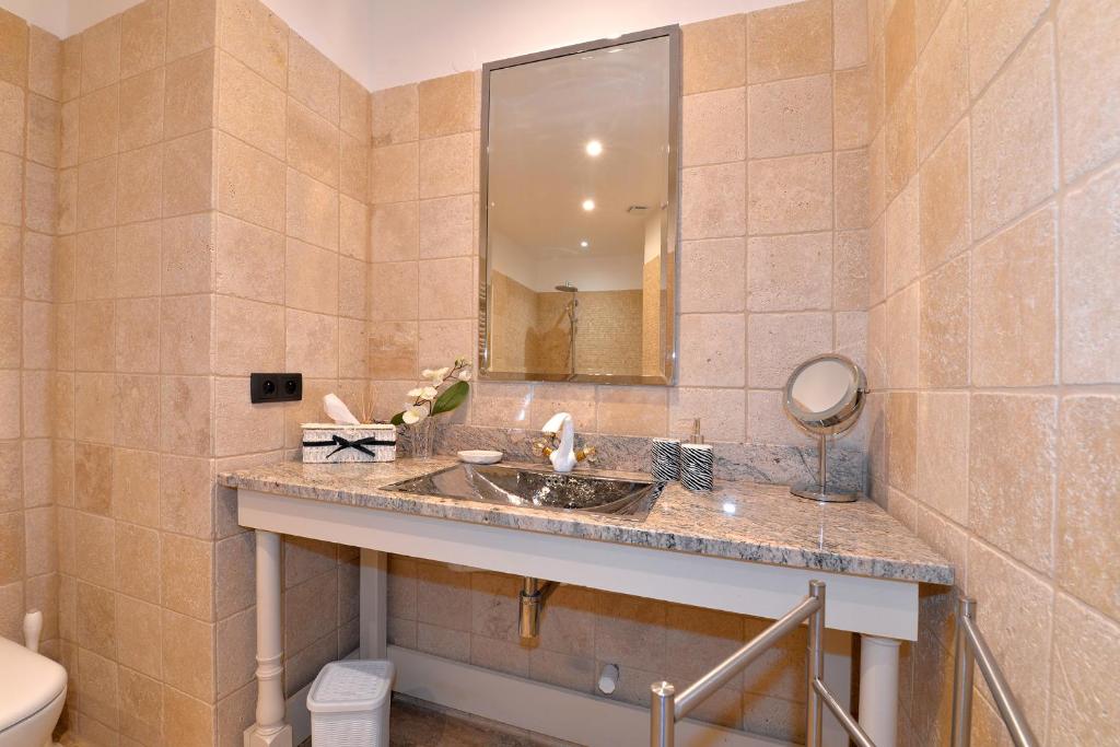 Marquisat de Vauban - Exclusive home – photo 8