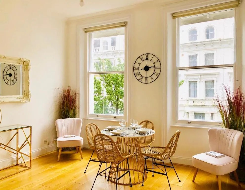 Kensington Apartment near Cromwell Road, Londra, Marea Britanie