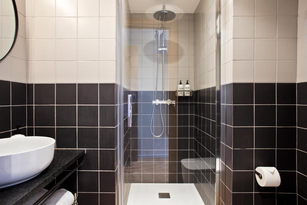 Hotel Brick Barcelona - Resim 27