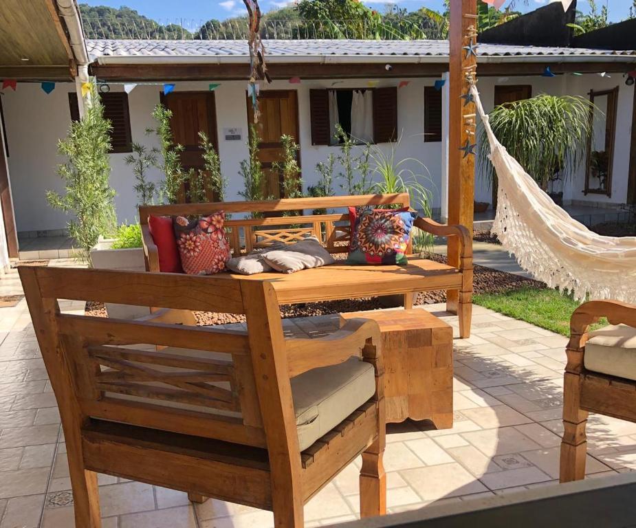  Casamar Hostel e Camping Guarujá