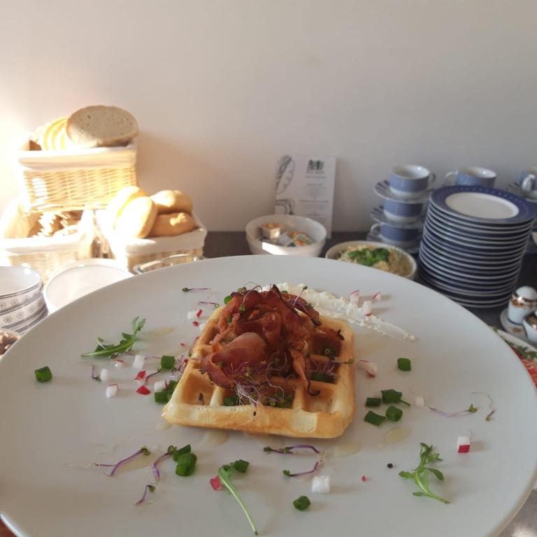 Jedlo v ubytovaní bed & breakfast alebo blízkom okolí
