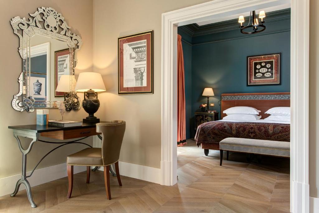 Rocco Forte Hotel De La Ville - Resim 41