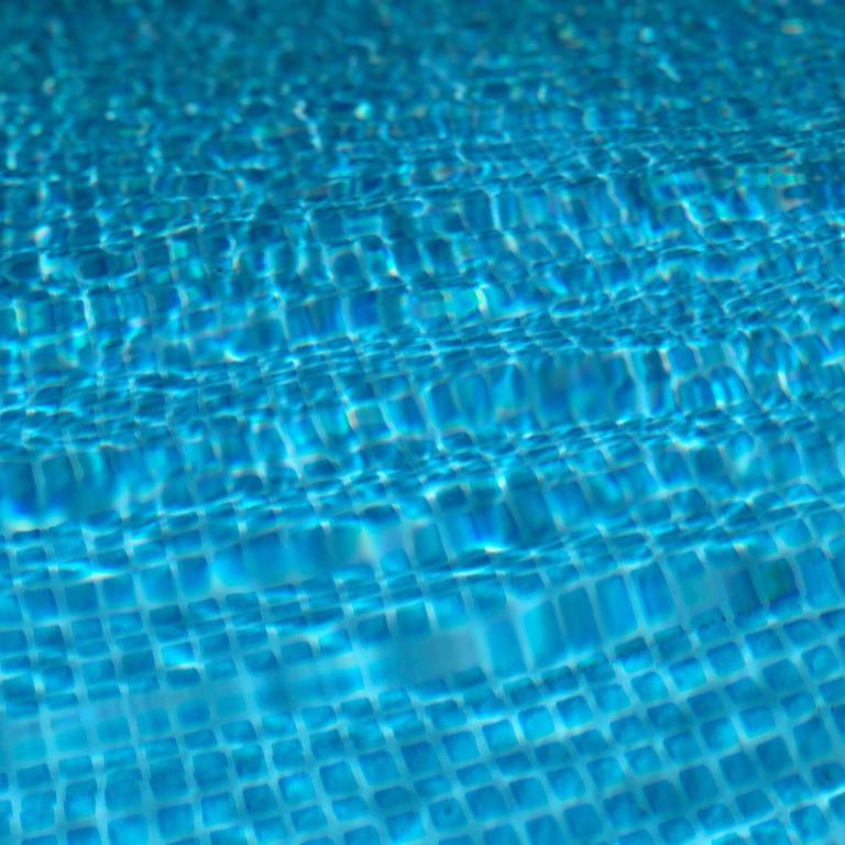 Bazén v ubytování Masseria Battaglini nebo v jeho okolí