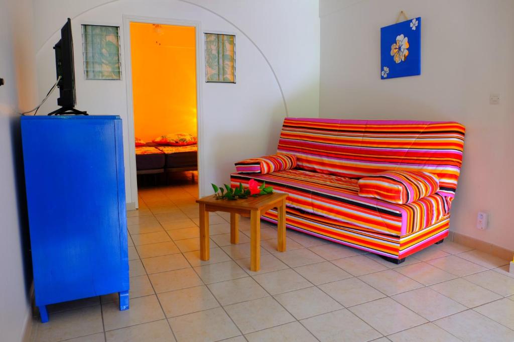 TV a/nebo společenská místnost v ubytování Habitation Diamant - Apparts & Spas