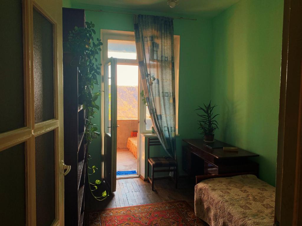 Postel nebo postele na pokoji v ubytování room in the centre