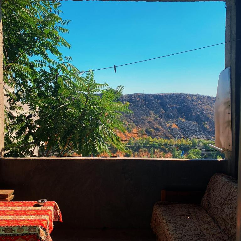 Nespecifikovaný výhled na hory nebo výhled na hory při pohledu z bed and breakfast